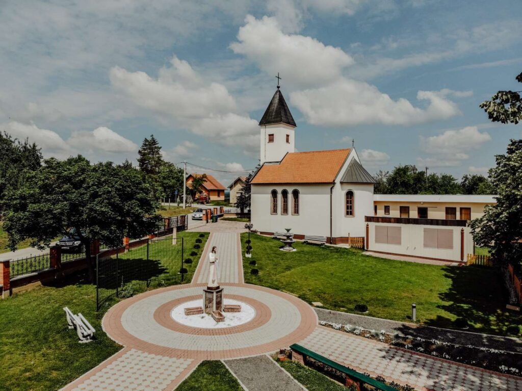 Kratki životopis sv. Faustine Kowalske